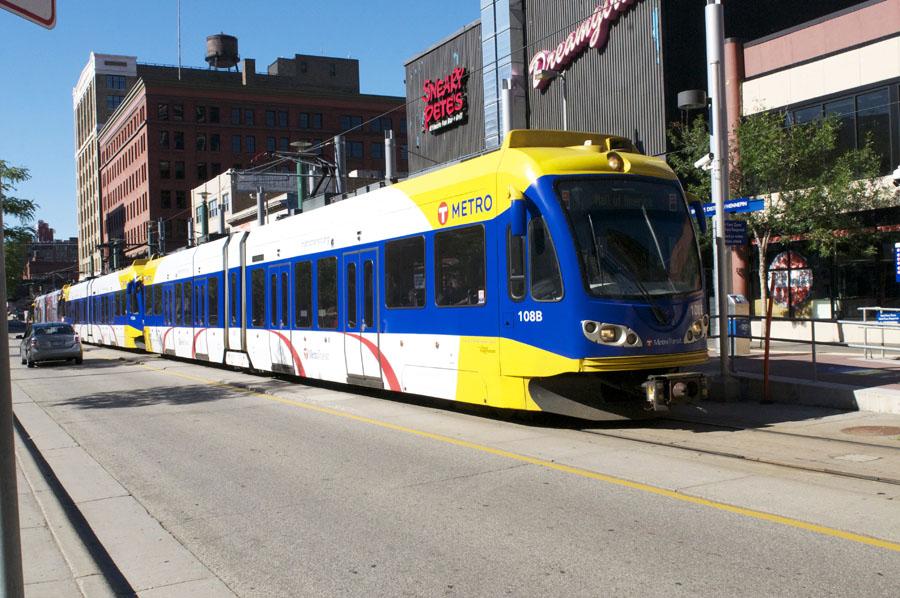 Minneapolis approves light rail project