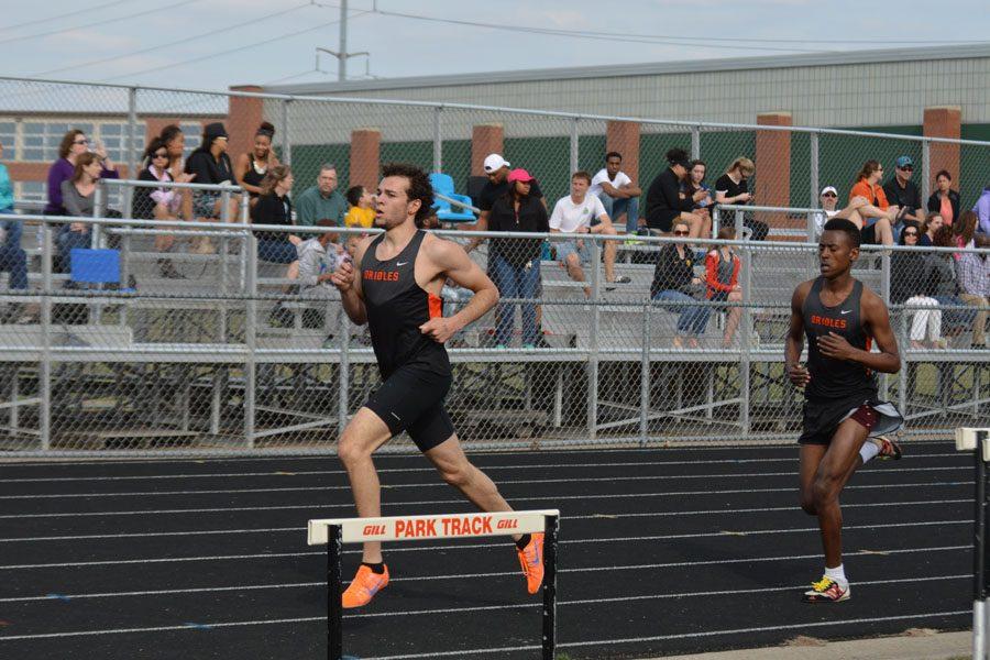 Senior+Christopher+Trotter+finishes+first+in+the+mile+run+at+a+boys+track+meet.+The+next+boys+track+meet+is+at+3%3A30+p.m.+May+11+at+Wayzata.+