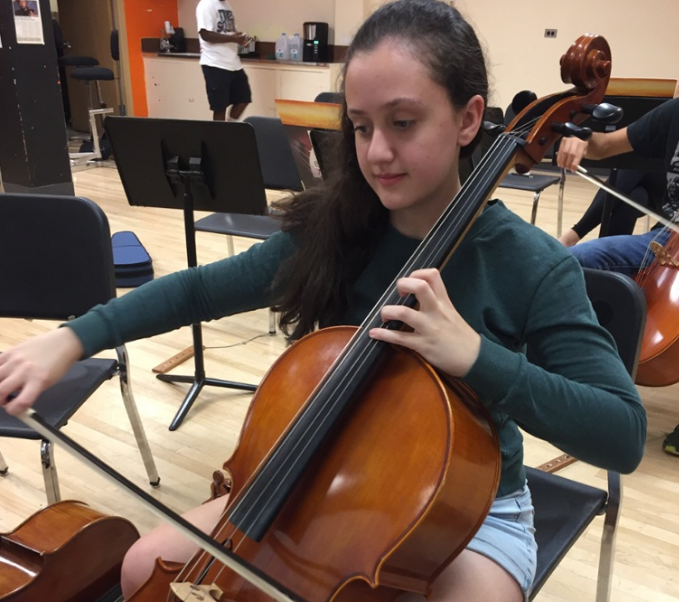 Meet cellist Hannah Greenstein