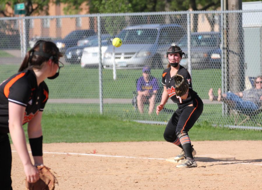 Junior Savannah Romero prepares to catch the ball thrown by junior Maddie McIntosh May 16. The Orioles defeated Benilde-St. Margarets 6-5. 