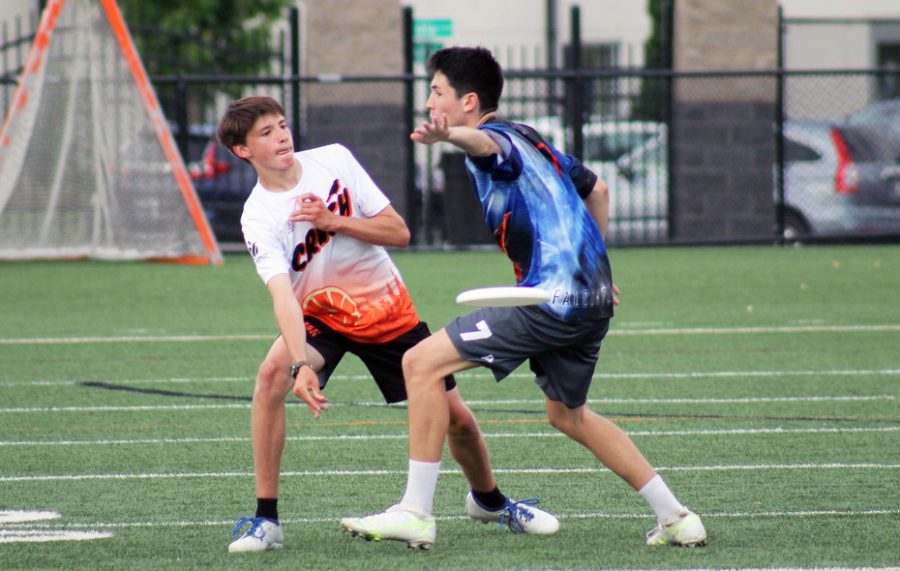 Freshman Thomas Shope releases the frisbee to one of his teammates June 3. The boys’ ultimate frisbee team beat Armstrong 15-9.
