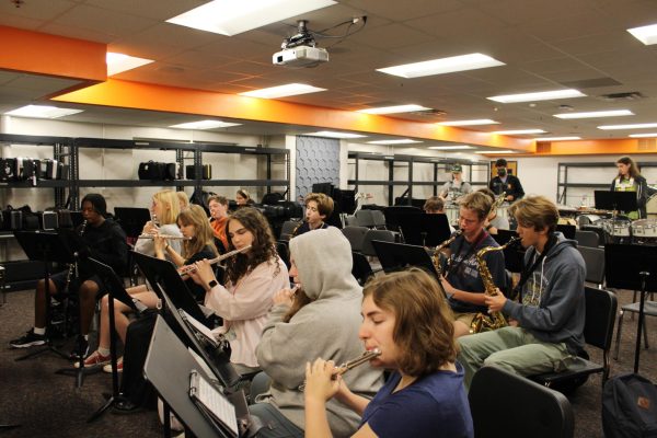 Band practices a music piece during class Sept. 19. Pep Band hopes to expand its reach by playing at new events this year.