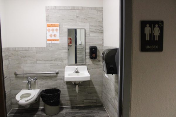 The private bathrooms within the At Large Lab are now open Nov. 2. The At Large Lab promotes new access to bathrooms for all students to use as they please.
