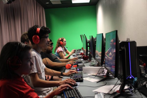 During their off-season, members of Park’s eSports team gather to play video games together May 14. In their downtime, the team spends their time keeping their reflexes sharp and their strategies fresh.